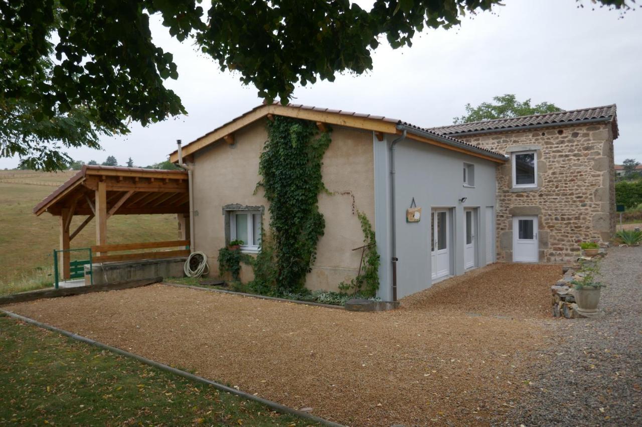 La Bergerie Des Moureres Villa Trezioux Dış mekan fotoğraf